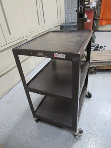 lot 18 image: Steel Rolling Cart 18x25x34