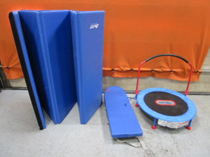 lot 44 image: Trampoline & Gym Mats