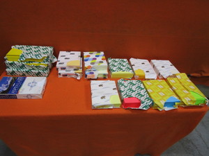 lot 145 image: 8 12x11 & 8 12x14 Colored Paper