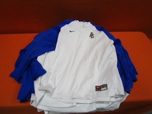 lot 201 image: Nike Basketball Warm Up Shirts