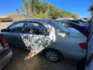 2004 Toyota Corolla CE - 1 OWNER - MANUAL