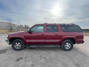 2003 Chevrolet Suburban - 4X4
