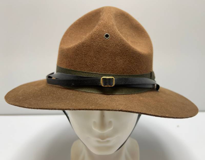 lot 1 image: Vintage US Military Campaign Hat 7 14