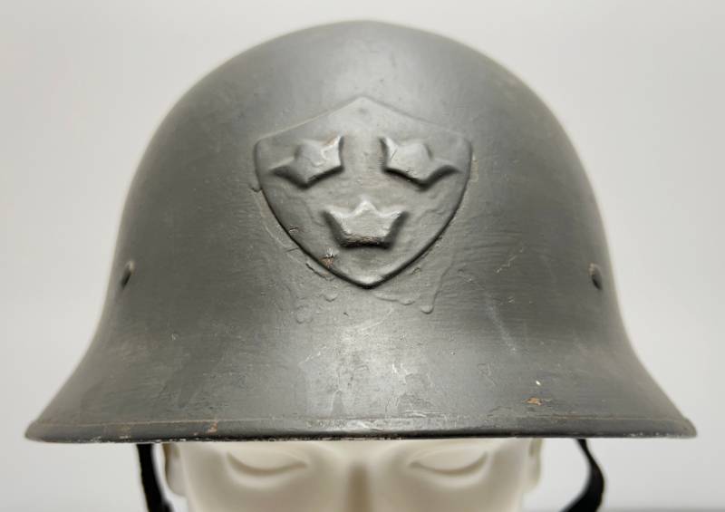 lot 20 image: WWII Swedish M21 Army Steel Helmet With Liner