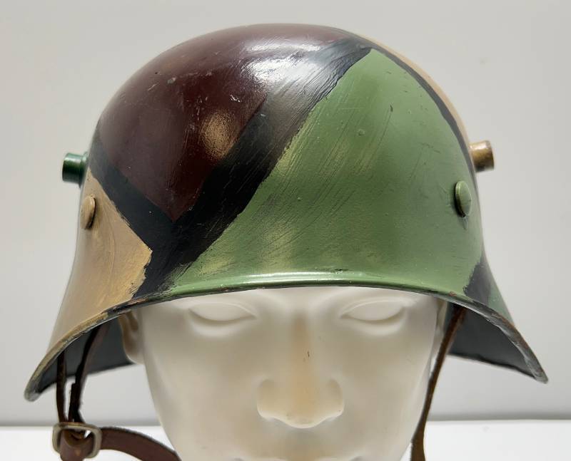 lot 22 image: Reproduction Turkish Helmet With Liner