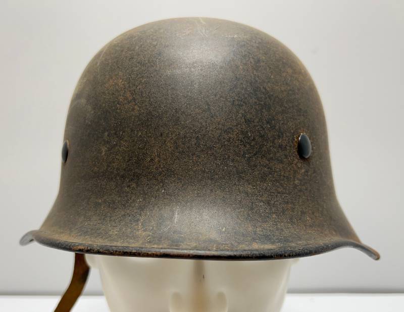 lot 25 image: WWII Civic Helmet With Liner