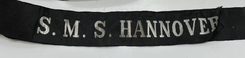 lot 142 image: WW1 Naval Uniform Cap Band