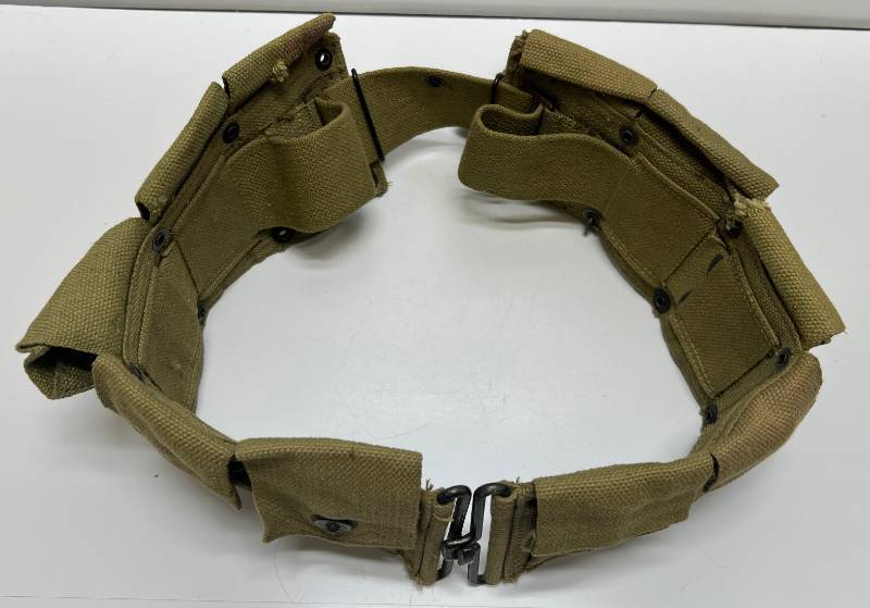 lot 166 image: WWII U.S.M.C. Cartridge Belt Boyt 43 & More