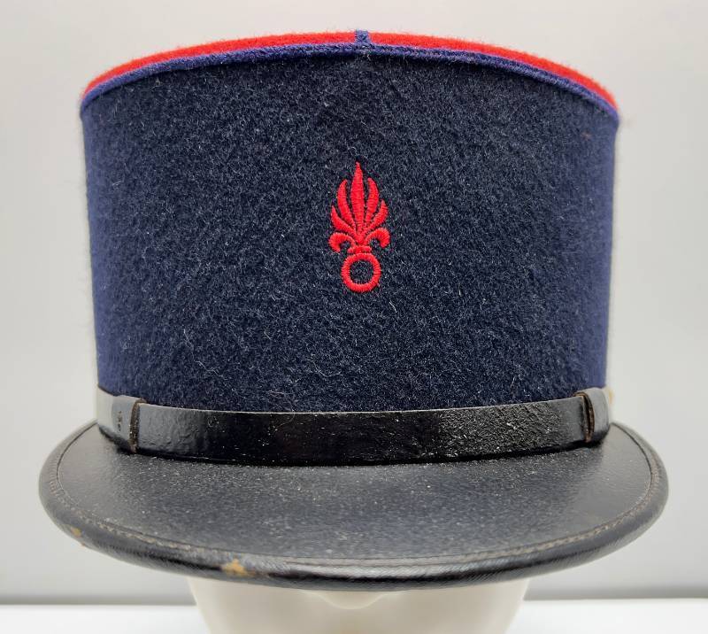 lot 96 image: WWII ERA French Foreign Legion Kepi Hat Size 58