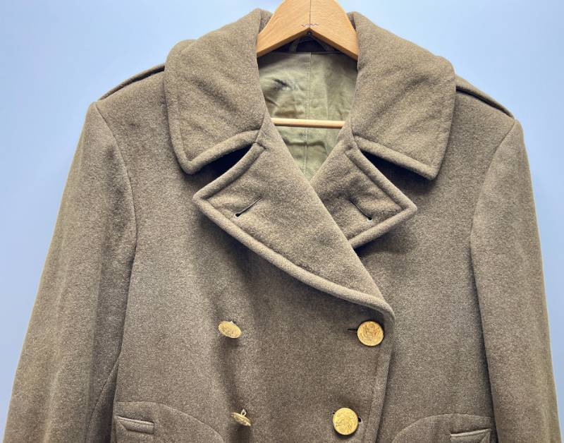 lot 99 image: WWII U.S. Wool Overcoat Size 38R