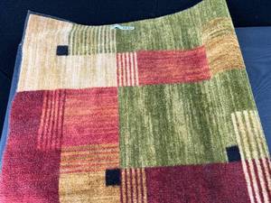 lot 1308 image: Rugs