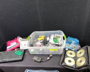 lot 1319 image: Used Electronic and Dvd Player