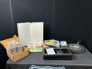 lot 1338 image: Liquidation Kitchen Items