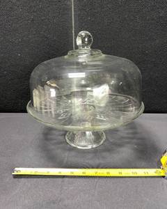 lot 1364 image: STARBURST PATTERN CLEAR PEDESTAL CAKE STAND W DOME LID
