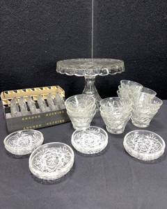 lot 1381 image: 15 STAR OF DAVID CUSTARD CUPS, STEM CAKE STAND CONSOLATION PATTERN, COASTERS IN BOX LOT