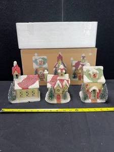 lot 1397 image: CHRISTMAS TRADITIONS 3 PIECE VILLAGE SET