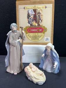 lot 1514 image: NOS GRANDEUR NOEL COLLECTORS EDITION