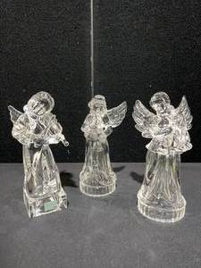 lot 1522 image: MIKASA CRYSTAL ANGELS