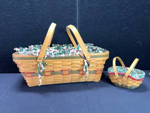 lot 1541 image: LONGABERGER BASKETS CHIP-N-DIP & TREE TRIMMINGS