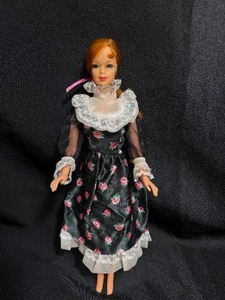 lot 47 image: Vintage Barbie Doll 1966
