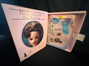 lot 119 image: The official Barbie Collectors Club Welcome Second Edition.