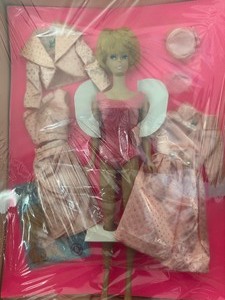 lot 130 image: RARE Vintage Barbie Doll Blonde Sparkling Pink Gift Set in Box Stock No. 1011.