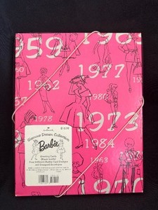 lot 169 image: 1994 Gift Set Barbie Greeting Cards Glamour Dream Collection NEW Hallmark Mattel.
