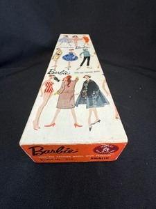 lot 193 image: Beautiful Vintage 1961 Brunette Ponytail Barbie #850 - All Original