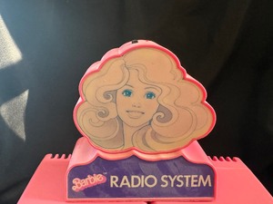 lot 212 image: Vintage 1984 Barbie AMFM Radio System wSpeakers By Power Tronic