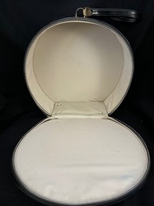 lot 264 image: Vintage Barbie And Friends Black Hatbox Case By Ponytail, Mattel, Very Rare 1961.