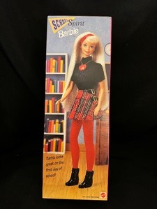 lot 298 image: School Spirit Special Edition Barbie Doll 1995 Mattel #15301 Vintage