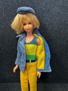 lot 341 image: Vintage Francie  Denims On Fashion.