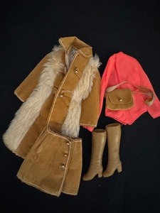 lot 394 image: Vintage Lot of Clothes.