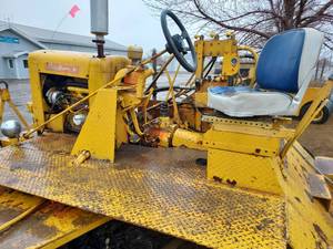 lot 4 image: BROCE Self-Propelled Sweeper Broom