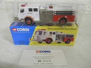 CORGI CLASSICS - LIMITED EDITION #1375 of 5100 150 Scale DIE-CAST BALTIMORE-AMERICAN LA FRANCE PUMPER #51702 - IN BOX - WITH COA - GREAT PIECE - SEE PICTURES
