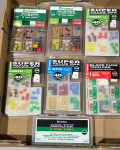 lot 238 image: Automotive Fuse Kits