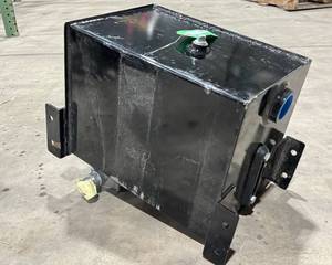lot 270 image: Hydraulic Oil Reservoir Tank