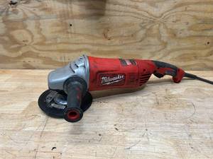 lot 36 image: MILWAUKEE 15 Amp 79 in. Large Angle Grinder with Trigger Lock-On Switch