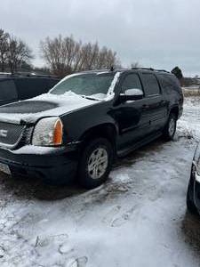 2013 GMC Yukon XL 1500 SLT Sport Utility 4D