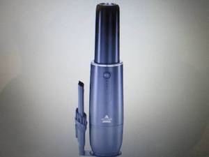 lot 7 image: Bissell AeroSlim Rechargeable Hand ...