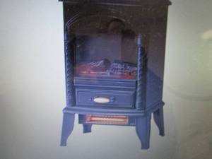 lot 55 image: Dylan Infrared Electric Heater Stov...