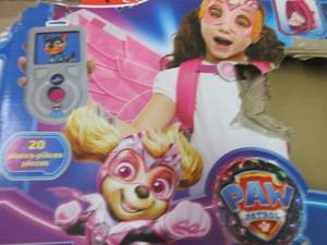 lot 76 image: Skye Role Pack Play...
