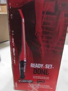 lot 88 image: Dirt Devil Power Swerve Pet 16V Lit...