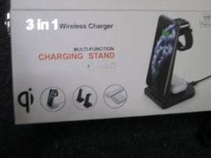 lot 89 image: Trexonic 3-in-1 Wireless Charging S...