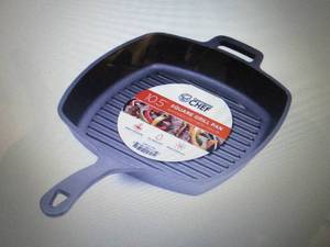 lot 98 image: Commercial Chef 10.5 Pre-Seasoned ...