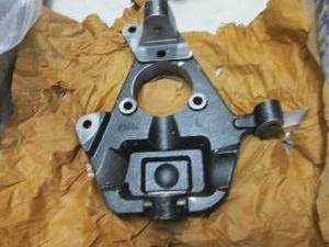 lot 145 image: 2 Lowering Spindle Kit...