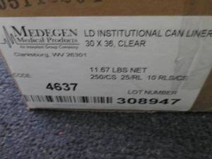lot 212 image: Medegen Can Liner, 30x36, .65mL, C...