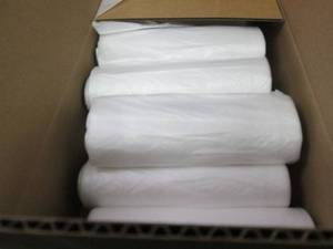 lot 214 image: Medegen Can Liner, 30x36, .65mL, C...