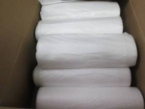 lot 220 image: Medegen Can Liner, 30x36, .65mL, C...