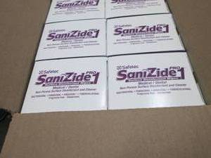 lot 225 image: 6- pks of 50 Surface CleaningDisin...